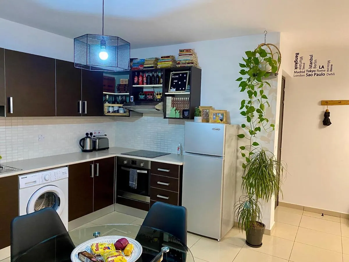 Fat Cow Apartment 103 Larnaca 0*,  Cyprus